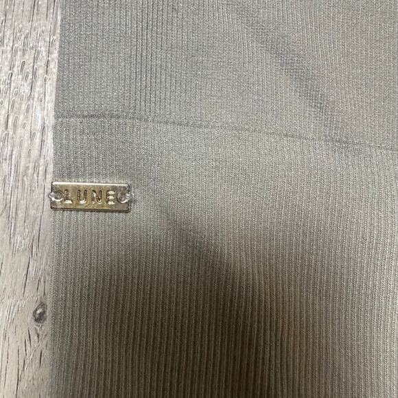 Lune Active Maia Biker Shorts Gray NEW - Picture 4 of 7